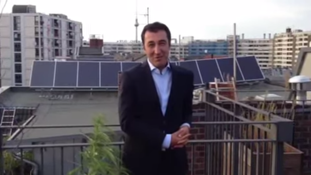 cem ozdemir ice bucket