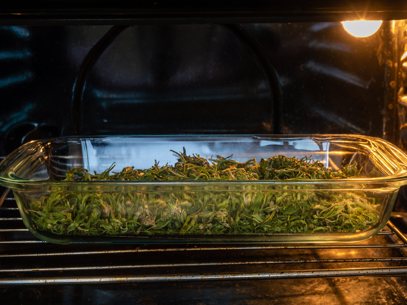 cannabis (wiet) decarboxyleren voor wietboter