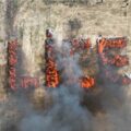 Wietverbranding politie Lice levert 25.000 stonede inwoners op!