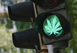 Een eerlijks cannabis blaastest komt een stap dichterbij