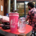 Coffeeshop The Pink viert 42 jaar met Hash Queen en High Rollers
